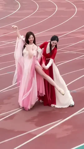 12位明星跌落神坛