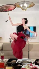白丝小魔女呻吟浪荡捆绑