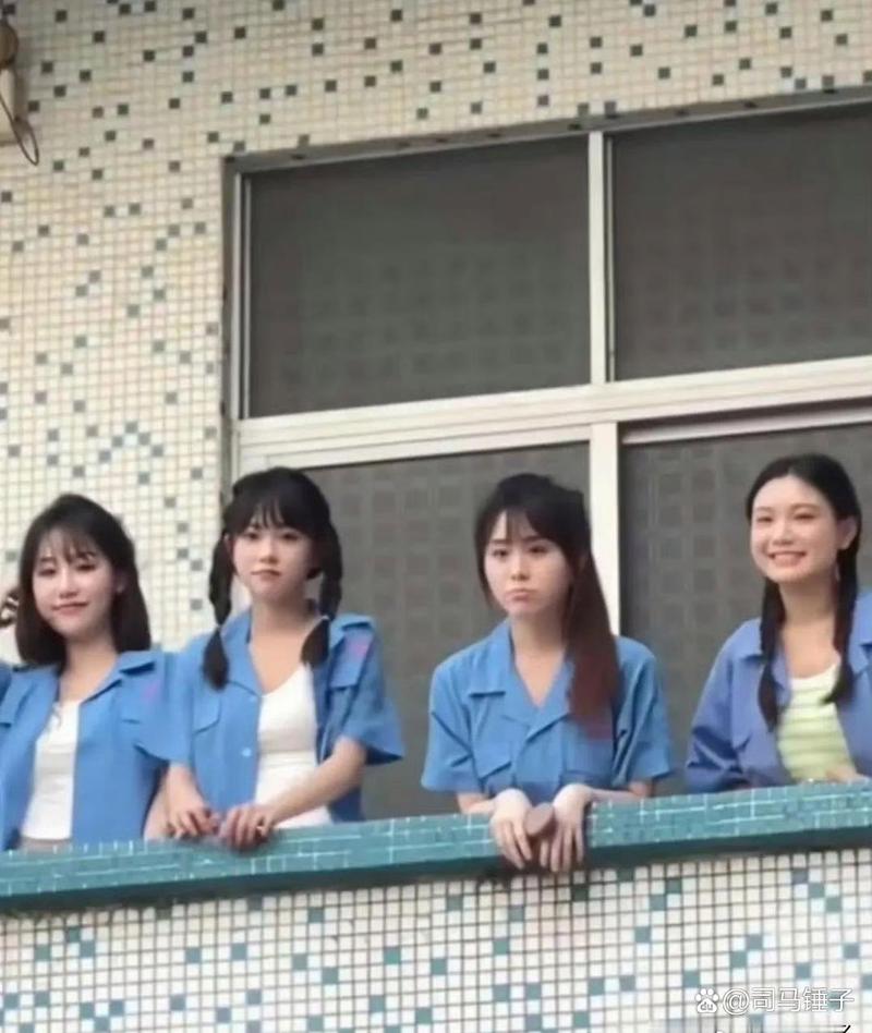 丰裕纵满的杨贵杞